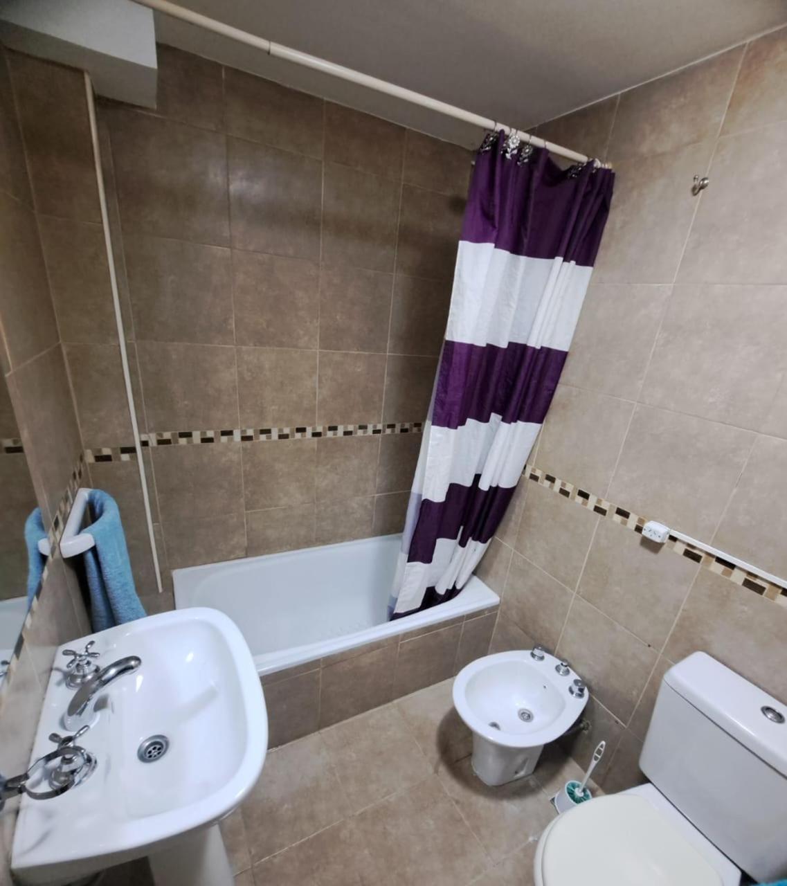 Apartamento Departamento Llena De Luz, Amplia Y Luminosa